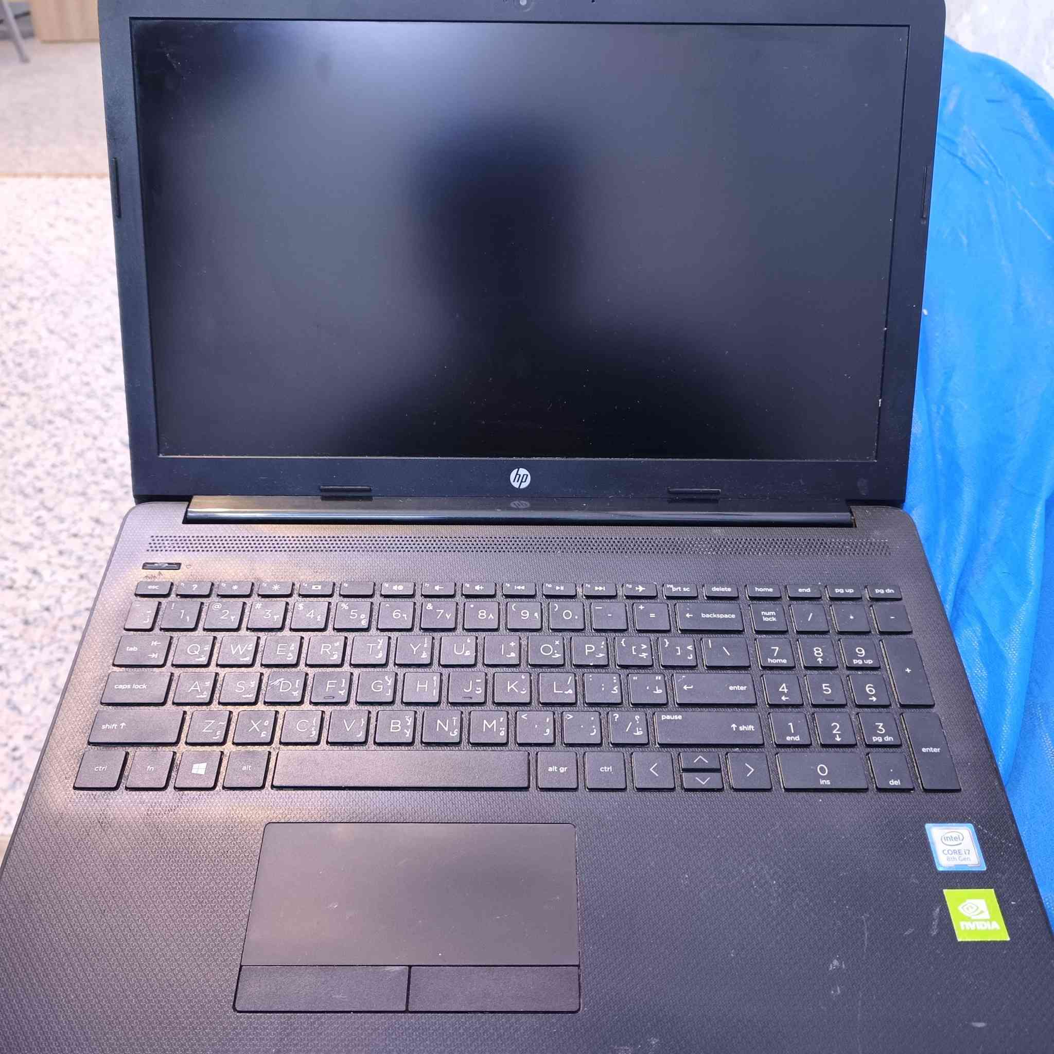 لابتوب استخدام قليل نضيف مواصفات قويه  دراسه تصفح عمل العاب اداء قوي  ………
كور اي7
جيل8
هار128اسسدي
وهارد HDD
1T
RAM8
كارت شاشه منفصل 2كيكه انفيده
السعر 400 وبي مجال للستفسار ***********
