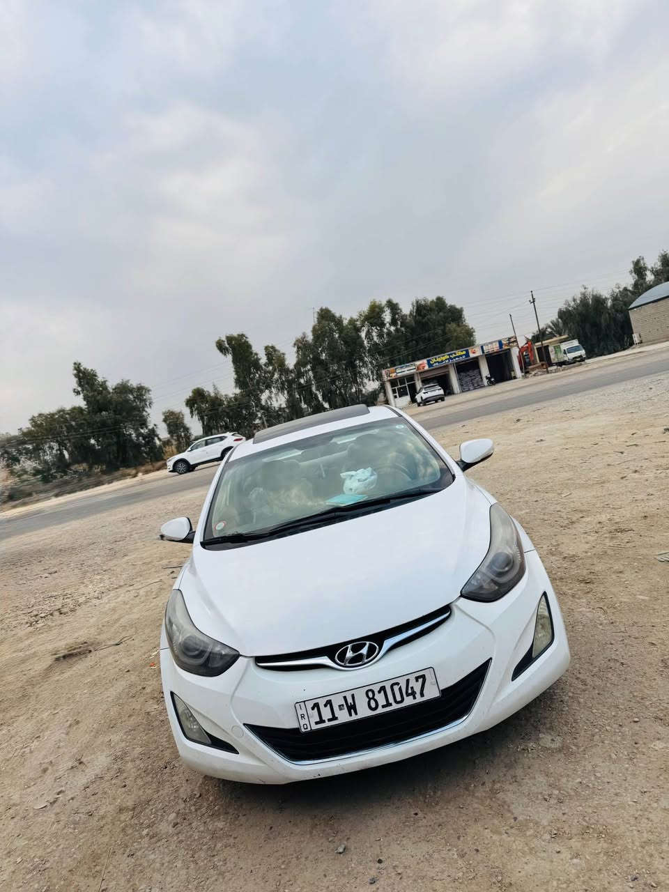 للبيع النترا 2015 خليجي 

سياره جديده جاهزه من كلشي

فول موصفات 1/1 بدون بصمة

سلايد فتحه شاشه كامره 
تحكم ستيرن تبريد قطعتين 
مري شفط 
مكينه 1800 دوش مكينه كير حداديه تخم تاير تبريد كله جديد 
رقم بغداد دولي سنويه جديده 
بيها علكد الرقم الخلفي صبغ وربع قبغ الجنطه بدون اي دواخل فقط رش 
السعر 123 ومجال بيهة 
*********** بعقوبة, ديالى
