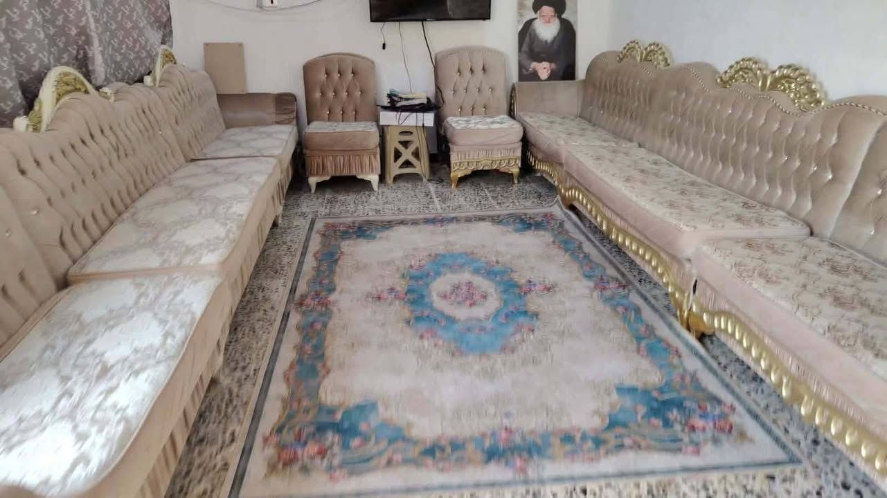 نكول السعر ومتاكدين من سلعتنه قنفات طخمين للبيع السعر ٧٥٠ ومجال قليل اتصل ***********
