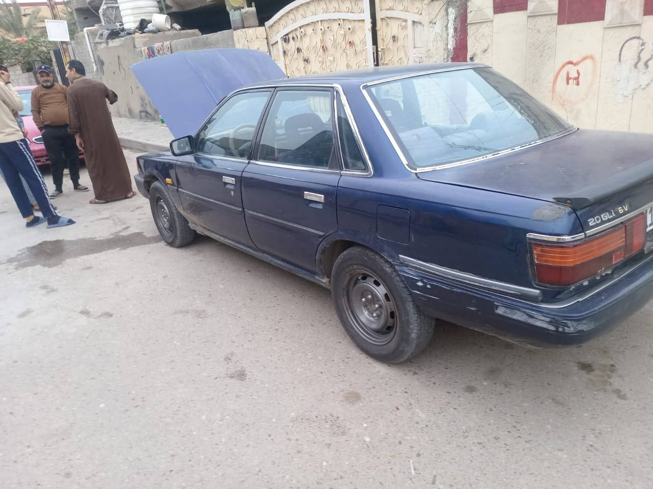 كامري ١٩٩٠بغدا د اليوسفية ***********/***********السعر ٣٩وبيه مجال الطيبين
