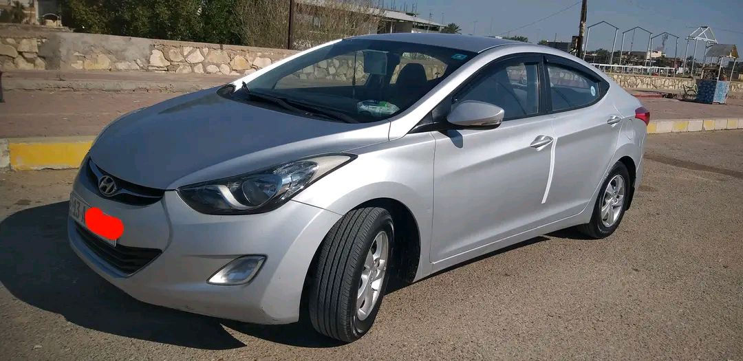 السلام عليكم..النترا للبيع موديل 2012 رقم دولي جديد جاهزه محرك كير حداديه تخم تاير تبريد ثلج...‏ للتواصل والاستفسار ‪***********‬‏
