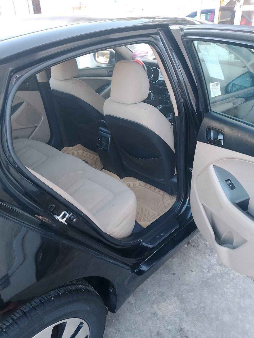 ياالله سلام عليكم
وبتماء موديل 12 سياره جديده مكينه لاتنقيص ولا بخار 
تخم تاير السياره 
سونار موجود بل نشر 
***********  مكاني سياره ديالئ كنعان
