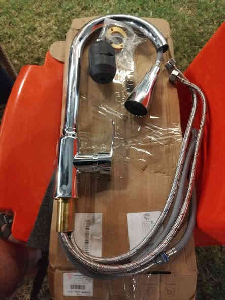 السلام عليكم عندي ذني الغراض للبيع جدد ممشدودات اصليات مال امزون العنوان بغداد لاستفسار ***********
