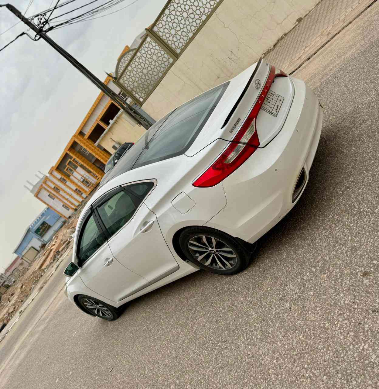 يالله السلام عليكم
للبيع. أزيرا. 2012 خليجي خـلـيـجـي فول مواصفات ViP
صبغ باب فقط باقي مكفول 
ماشية 170km مكينة 6 سلندر
- مواصفات السيارة ViP فول 1/1
- بصمة تشغيل
- بصمة ابواب
- بصمة جنطة
- بنوراما طكتين
- داخل بيجي
- كشنات جلد
- كشنات كهربائية
- كشنات تدليك
- حساسات خلفية
- تبريد خلفي
- كشنات تدفئة
- بردة خلفية كهربائية
- اوتو هولد
- اشاير بل مري
- مري شفط
- داخل صاج اسود
- سماعات انڤنتي
- مانع انزلاق
- مثبت سرعة
- تحكم إستيرين
- انارة داخلية ليزرية
- انارة بل دشبول
- شاشة
 - كامرة خلفية
- انارة بل ابواب
- لد امامي
- لد خلفي
- زينون
- ستيرن كهربائي ( متحرك )
- محرك 6 سلندر (  )
- كير ( ما مفتوح )
- دبل اكزوز خلفي
- ويل اكرون 19
- اوكس + USB
- تخم تاير
- وباقي المواصفات
اخوان سياره نضيفه وحلوه وجاهزة للاخير من كير ومحرك وحدادية وتبريد برغي واحد معايزة الف عافيه للي ياخذها
السعر 116 بيها مجال قليل 
‭***********
مكاني النجف الأشرف
ومتواجد على الانستگرام وهذا اليوزر @ii20i
