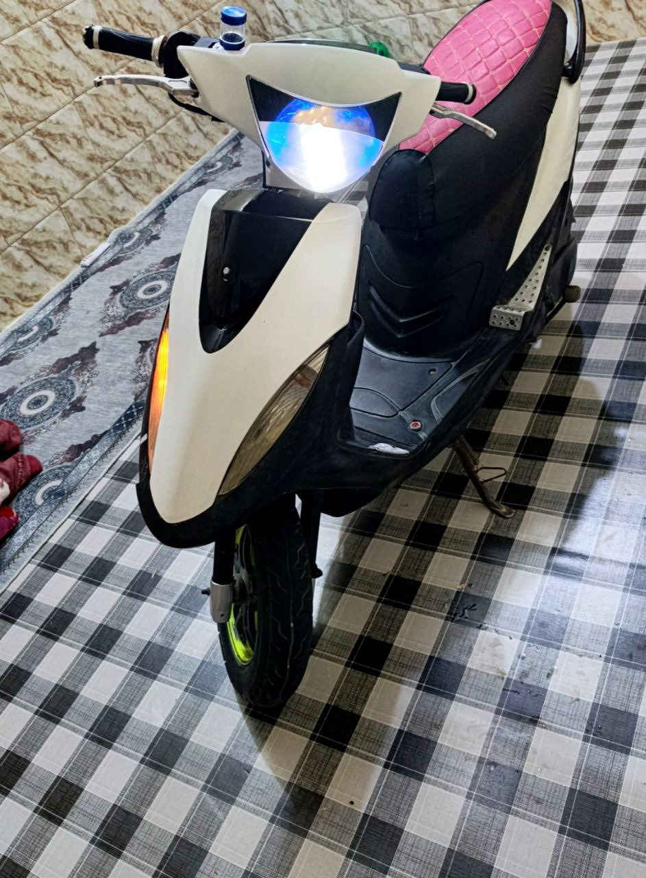 ماكس عدلة بوشه ٤٩ بلاد دراجه خير من الله مزود سلف٥٥ ودبل خلفي وصالنصه fm كفرات كله مختم بلاد مالتها سعرها: ٦٥٠  تواصل ***********
