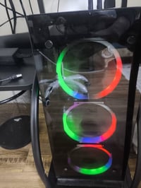 كيس وشاشة مقوسة حجم 24 للبيع سعر 600 الف بيها مجال شي بسيط للشراي تجي ...