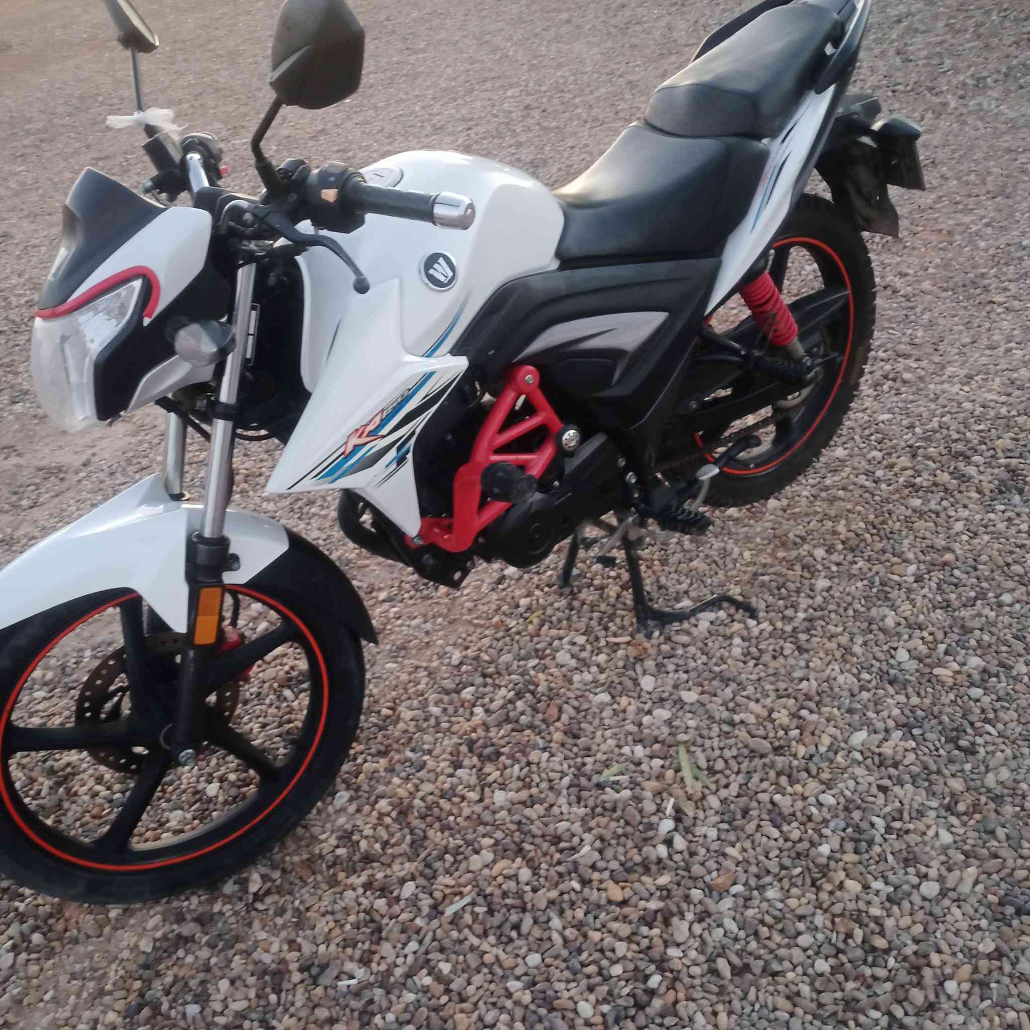 هاوجي للبيع مسجل سنويه موديل 2023السعر 17 التصال ***********
