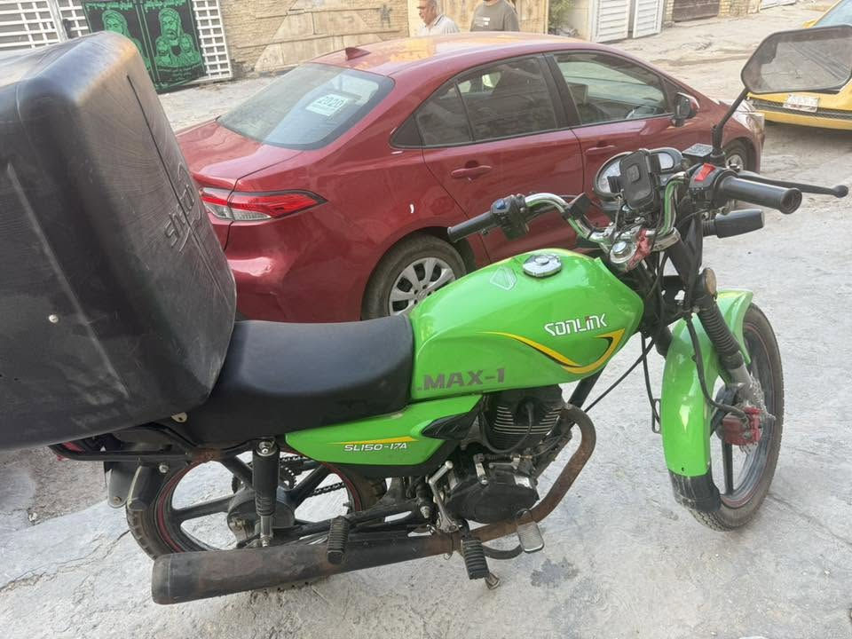 السلام عليكم دراجه سونيك ماكس  للبيع الدراجه نظيفه ومابيها اي عطل وغراضها كلها جديده ما بيها اي نقص وياها صندوق ودرع مثل ما موضح بل صور سعرها 750 وبيها مجال مكاني الشعب قرب بانزينخانه عدن


**إذا كنت صاحب هذا الإعلان وتريد حذفه لأي سبب، رجاءا أرسل رسالة إلى الدعم الفني**