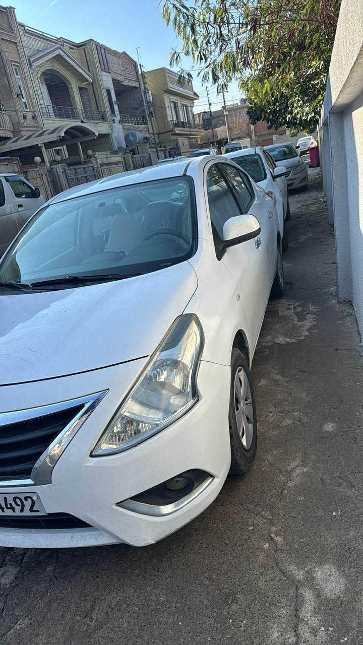 نیسان سەنی2020 رەقەمو سەنەوی نویە سەیارەکە زۆر نوی خاوینە سێ جی ساردە کوتی هەیە یەک دینار مەسروفی نیە سەیارەی مالی خۆمان *********** أربيل, العراق
