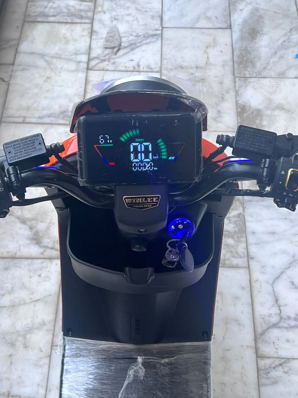 سلام عليكم ورحمة الله وبركاته دراجه ار11 للبيع
موصفات دراجه✅

نظامP

نظامR

اشاره لد

شاشه إلكترونيه تبين السرعه وعطل دراجه✅

نظام بك رجوع الئ الخلف✅

خمس بطاريات دبل كبار✅

لون دراجه/برتقالي✅

بيه كارت مفتاحين وكارت 🔥

ملاحظه/دراجه جديده جداً بطاريات جديده اواذا اتحب جيب اوياك مصلح✅

سعر داجه595اوبيه مجال للشراي 

الاستفسار علئ رقم***********
