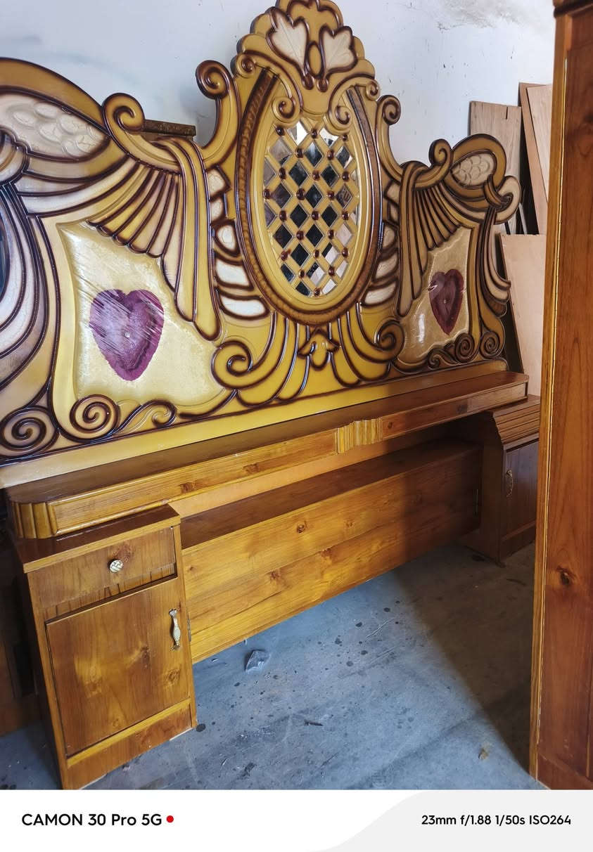 #غرفه_صاج خمسة باب ملحق كلش #حلو ونضيف 
#مستعملة شي قليل جداً 
#عنوان جلولاء سوق #السبت يتوفر #توصيل لجميع مناطق ديالى #بأسعار مناسب للتواصل واتس او تصال 
***********
