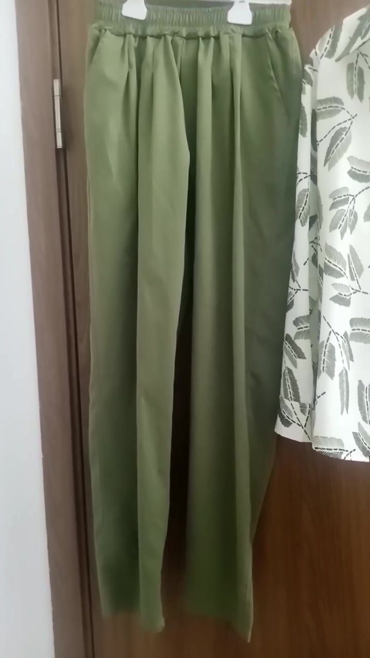 سوت بناتي جديد ونفنوف وكابوي بناتي للبيع


**إذا كنت صاحب هذا الإعلان وتريد حذفه لأي سبب، رجاءا أرسل رسالة إلى الدعم الفني**