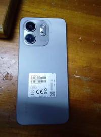 موبايل سعره 200 نهايته 150 رقم الواتساب 07878177266