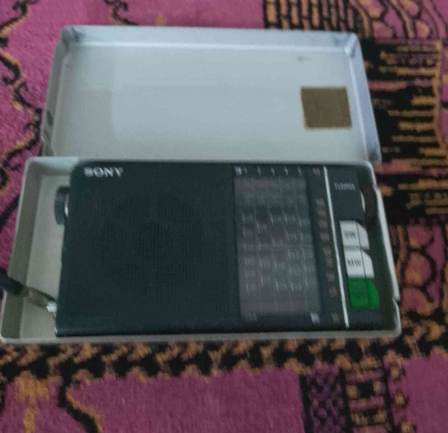 اصغر راديو سوني ياباني شغال ممتاز جداً شغال راديو MW/SW
جهاز شغال 2 حجاره قلم 
الاستلام من مكاني باليد العمرانيه شارع مستشفى الصدر او شحن مسبق دفع تواصل واتس او خاص 
01021332909


**إذا كنت صاحب هذا الإعلان وتريد حذفه لأي سبب، رجاءا أرسل رسالة إلى الدعم الفني**