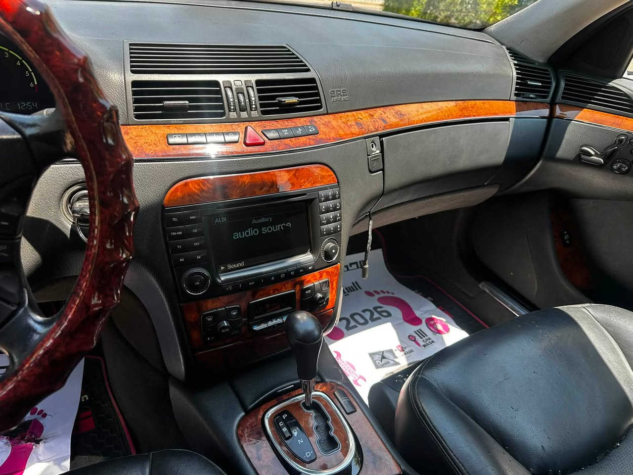 غواصة 2004 S350 وارد ياباني السيارة مكفولة من الضربة والصبغ فقط دعاميات مصبوغة ماشية ١١٧ الف حقيقي كلشي شغال بيهة مابيهة اي نقص عليهة ادامة كاملة صدر اطارات  السعر ١٦ الف$  مكان السيارة بغداد حي العدل ***********
