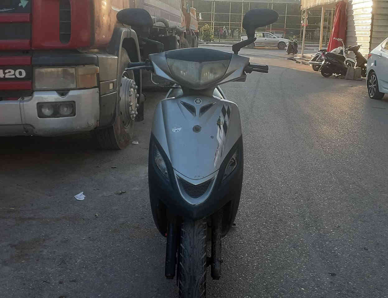 السلام عليكم دراجه ماكس للبيع جاهزه شغاله كهربائيات شغله هندر وسلف للاستفسار ع الرقم *********** واتساب
