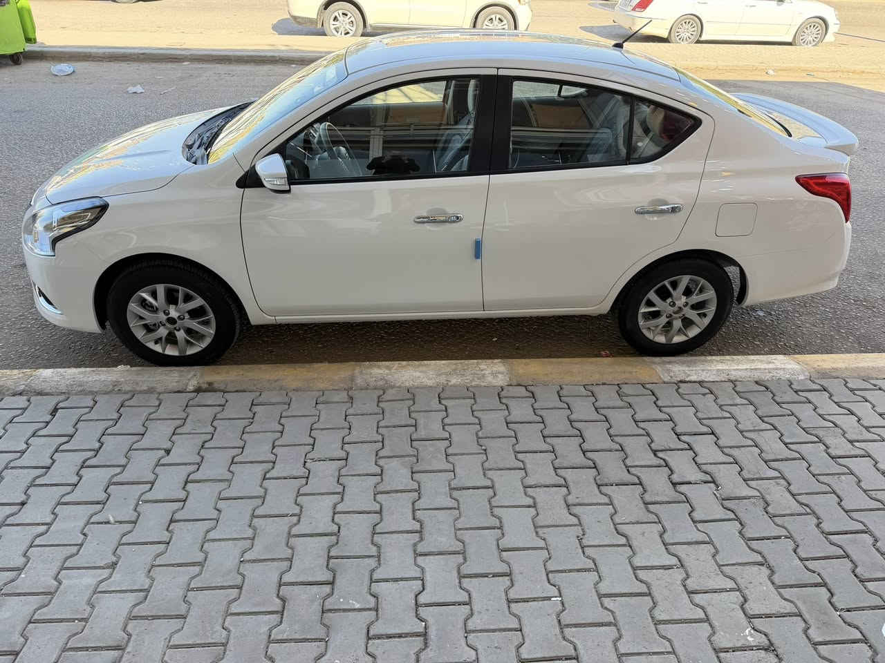 السلام عليكم 
نيسان صني 2025 مصري
كفاله عامه 
ماشيه 3800
ويل كب
شاشه 
كامرا 
حساس 
4 جام كهرباء
رقم اربيل 
السعر 130$ وبيه مجال بسيط 

العنوان النجف


**إذا كنت صاحب هذا الإعلان وتريد حذفه لأي سبب، رجاءا أرسل رسالة إلى الدعم الفني**