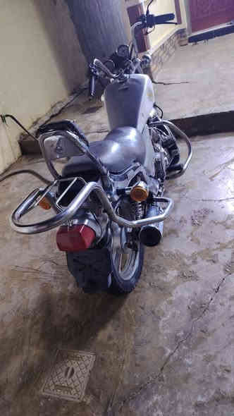 دايلم للبيع 
السعر ٥٠٠ وبي مجال 
***********
