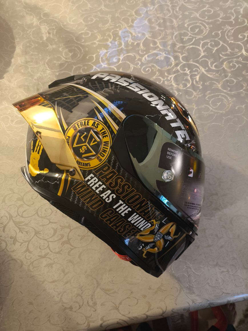 بسم الله الرحمن الرحيم 
السلام عليكم اخوتي خوذة AGV المشهورة نفسها ونفس الجودة بالضبط
الخوذة متوفرة بكل القياسات 
ومتوفر توصيل لكافة محافظات العراق
الخوذة مو الأصلية بس شبيهه الها بالضبط ونفس الجودة 
وضمان الفحص كدام المندوب اذا مو اصلية واذا ما اقتنعت ولو شوية 
رجعها بايد المندوب وولا تدفع وولا ربع 
عنواني البصرة الجبيلة شارع السايلو 
للطلب والاستفسار واتساب ***********
.
.
#خوذة
