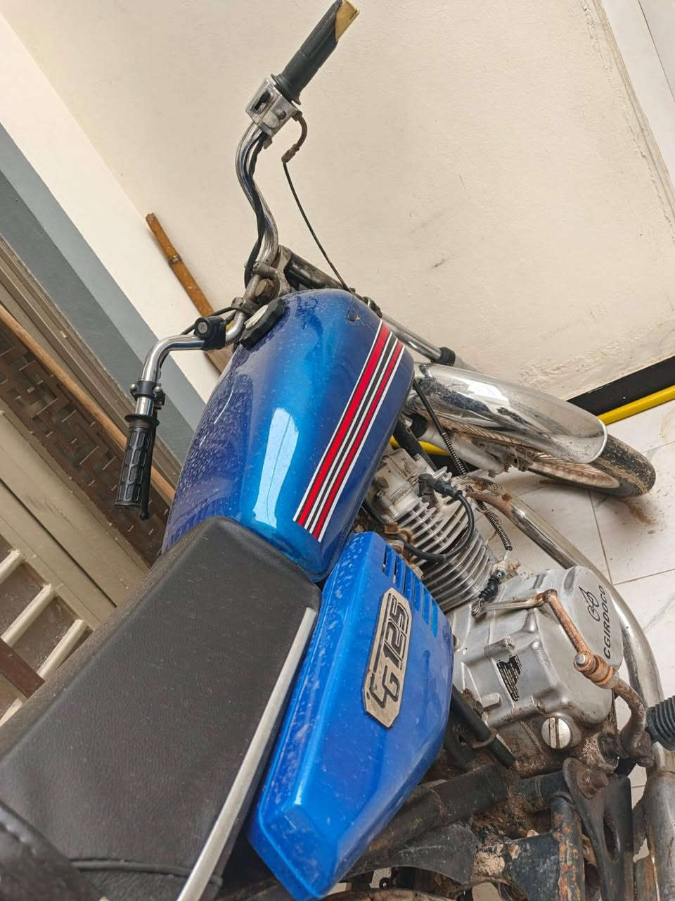 دراجه كلك للبيع متروكة بس شغاله مابيه شي محرك بأيسكل سعر ٣٠٠ وبيه مجال مكاني نجف حي النداء


**إذا كنت صاحب هذا الإعلان وتريد حذفه لأي سبب، رجاءا أرسل رسالة إلى الدعم الفني**