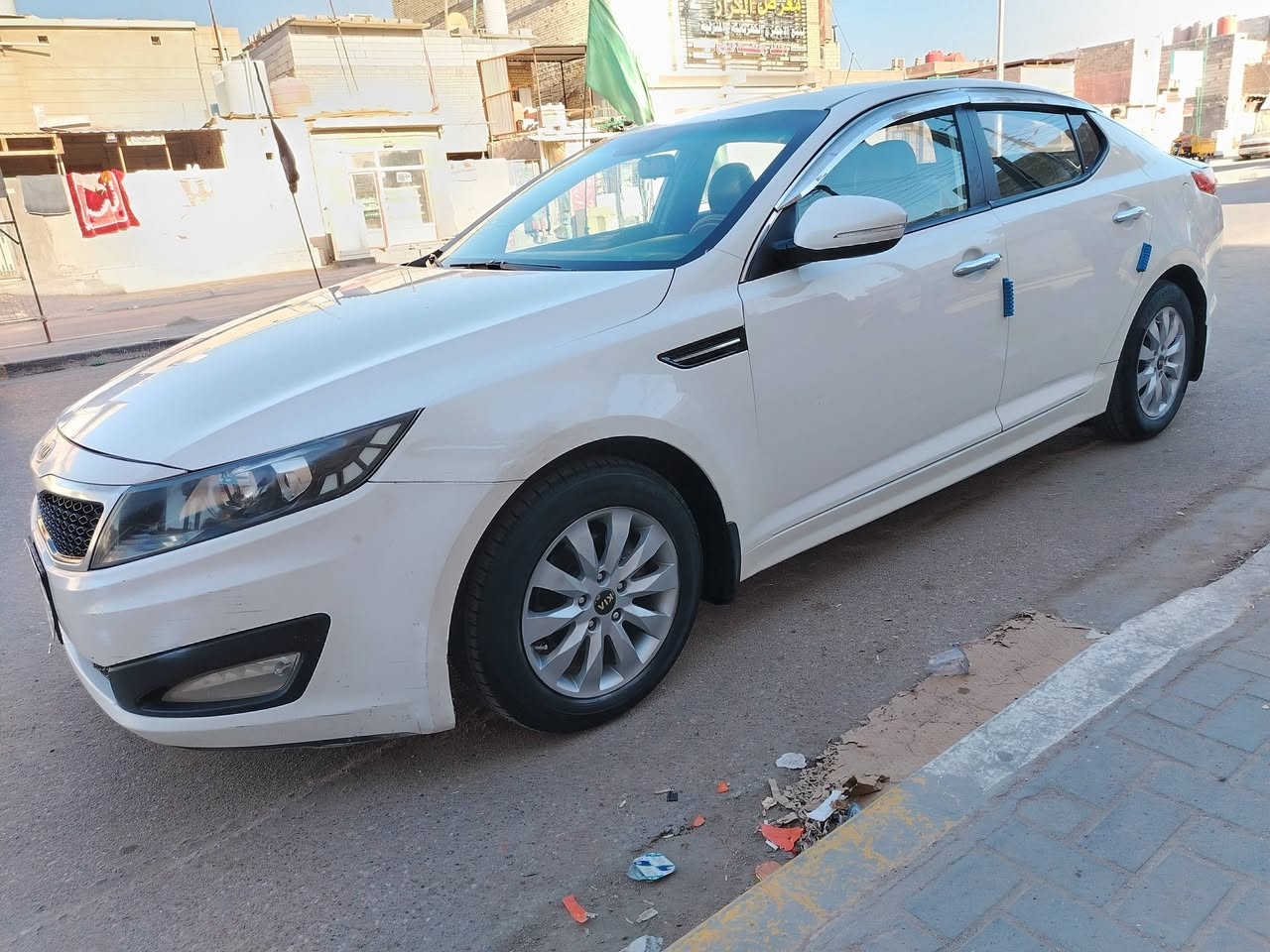 كي فايف موديل 2013بصره تحويل مشروع وطني سنوية لغايه 2027 وارد كوري مكفوله من الضربه والتبديل صبغ بس قطعتين شرط الفحص جاهزه حداديه تبريد تخم تاير مكينه كير كهربائيات كله شغال  السعر 100 العنوان بصره حي الحسين م 
*********** السياره بصمه تشغيل عن بعد بيهه

***********
