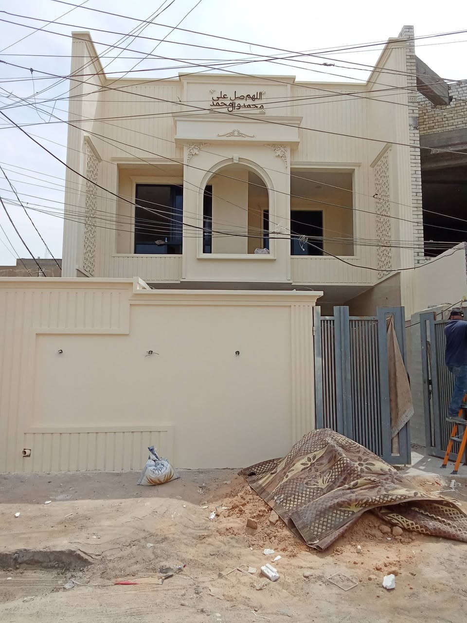 كادر واجهات لبخ وطلس وتغليف فوم وتطعيم الاواجهات ***********
