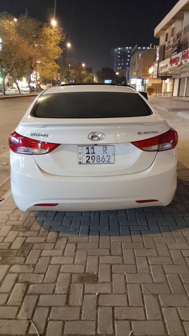 السلام عليكم النترا للبيع موديل 2014 خليجيه بيها صبغ باب وهلال بيها بارد رقمها انجليزي بغداد مشروع وطني باسمي سعر 128 بيها مجال للطيبين هذا رقمي بي واتساب ***********
