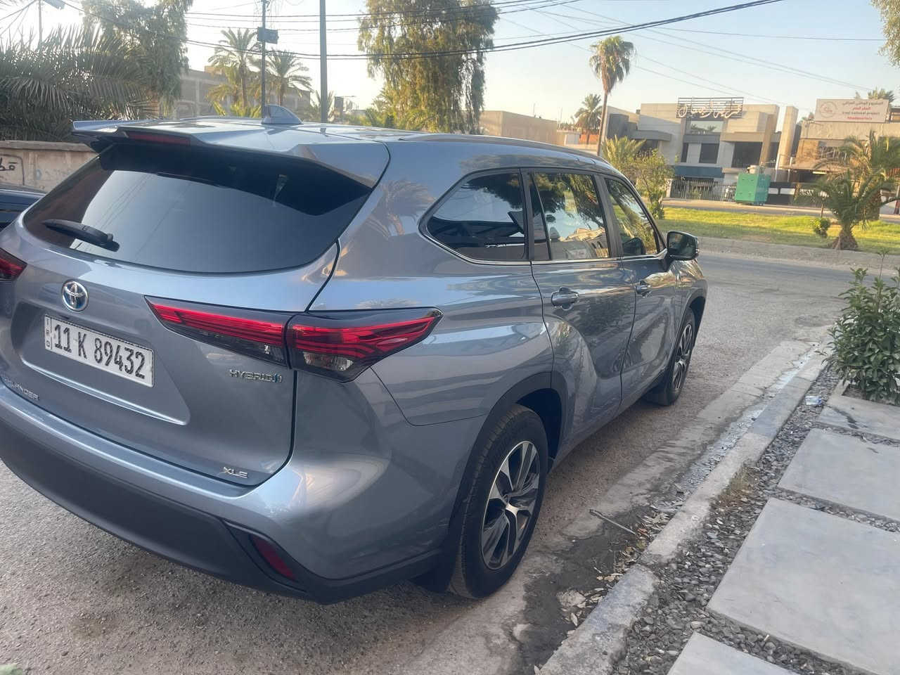 السلام عليكم
هايلندر هايبرد موديل 2023 xle
ماشية 51 الف كيلو 
صبغ بنيد تصليح خفيف بالشاصي اليمنى 
ايرباك ستيرن وبردة الحادث موضح بالصور 
السيارة جاهزة مناقصه شي 
السعر 30000$ 
مكان السيارة بغداد حي الجامعة 
للاستفسار 
***********
