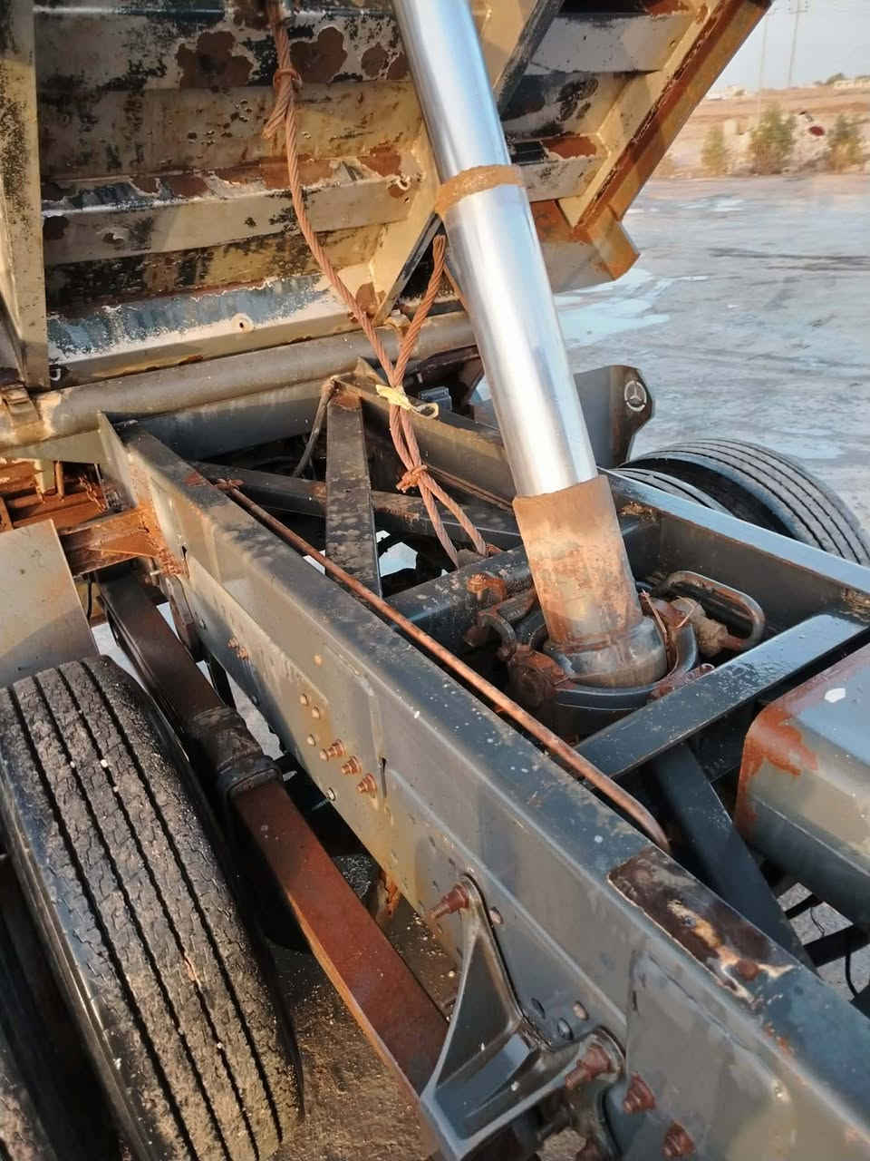 للبيع اكتروز 2003 أصل كلاب بلا ديه مكينه 8 حجم 48كير فيتاس 240 شاصي مكفول للستفسار ***********
