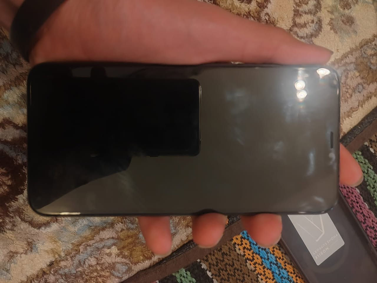 السلام عليكم اكس ماكس اسود مراوس بأيباد شعندك نزل مكان بغداد الغزاليه البكريه رقم بيه واتساب ***********
