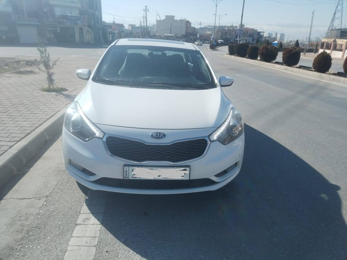 سيراتو 2016 خليجي
فتحه
تحكم كير ستيرن
بيها  نص جملغ  بدون دواخل
رقم ***********
وتساب ***********
سعر 133
