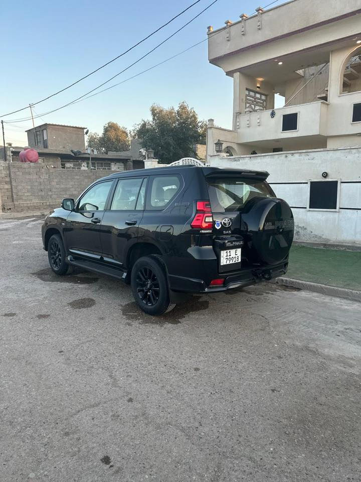 تويوتا برادو 2022 Vx
مدنايت ادشن 
كفاله عامه ماعدا مكانين بي دي ار ماشيه 39الف حقيقي سياره ساز بلاد 
سعره 456$ وبيه مجال 
مكاني بغداد 
موبايل ***********
