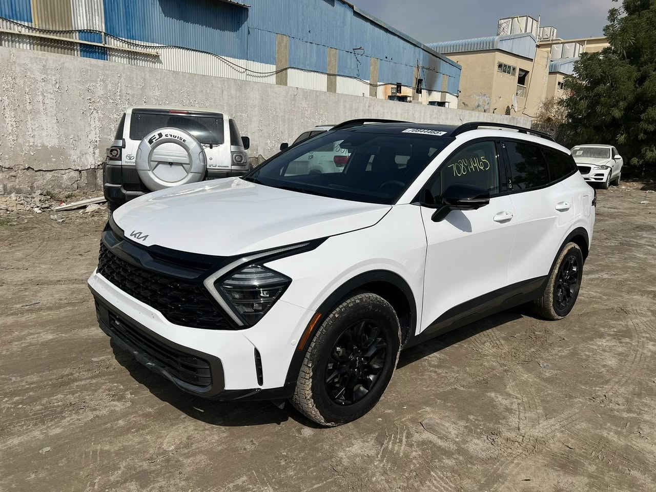 ﷽
سبورتج ( 2024 ) وارد امريكي
🚦🚦🚦🚦🚦🚦🚦🚦🚦

فول مواصفات 1/1( اكس ابرو ابرستج )

مواصفات:- بصمه - بانو راما - محرك 2500-
رادارات - حساسات - صندوك كهرباء - 
الكشنات ( جلد + كهرباء + ذاكره + تدفئة و تبريد)
شحن لاسلكي - خمس كامرات - قطعتين تبريد -

الضرر تبديل جاملغ امامي وصبغ جاملغ الخلفي
السياره حالياً بالميناء يمكن ادخالها ابكتاب شهداء

السعر (165) بدون كمرك
السعر (195) مع الكمرك

طريقة الشراء دفع عربون لحين استلام السياره 
مكان المكتب بغداد الزعفرانية


**إذا كنت صاحب هذا الإعلان وتريد حذفه لأي سبب، رجاءا أرسل رسالة إلى الدعم الفني**