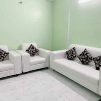 كنب ٥ مقاعد • جديد • ٤ كوشات هدية