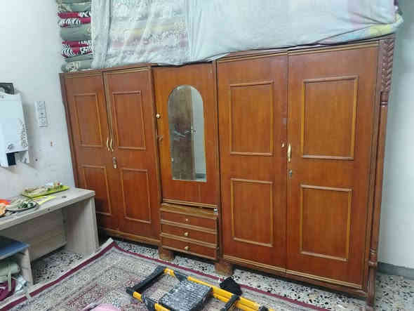 سلام عليكم كنتور صاج شغل ثكيل درجه اولى قبلمه صاج كلشي موضح بصور للبيع مكاني راسه العبيدي شارع 20سعره. 250وبيه مجال *********** والثاني مصوره فيديو 150
