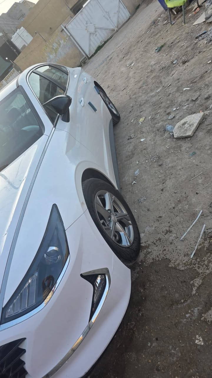 سياره سونتا 2023وراد خليجي مكفوله عدا براد وشخط فقط باقي كله كفاله مكينه وكير ومحرك بل جيس محرك ٢٥٠٠ موصفات اشاير بل مري تثبيت سرعه ومصفات النص
***********
***********
السعر ١٩٥ وبيه مجال
