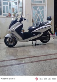 سيم • ٢٥٠ • حاوية