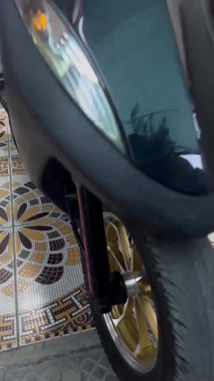 سلام عليكم ماكس عدله للبيع دراجه وكاله او كفاله عامه من كلشي دراجه ما متعوبه ماشاءالله نضيفه نكره سلفه ابكل وقت دراجه رمبه كفرات واحد ويه المحرك كلشي ميحتاج غير البانزين ودهن اخوان الشراي احطه على عيني او على راسي المو شراي اليجي بس يسئل لا والله اسمعه كلام مو حلو اخوان سعر (950 بي مجال كلش بسيط)  شراي يجي خاص او اي استفسار *********** او  يدلل مكاني كركوك تحياتي..👋🏻 (ملاحظه بي كلجات رياضيه)
