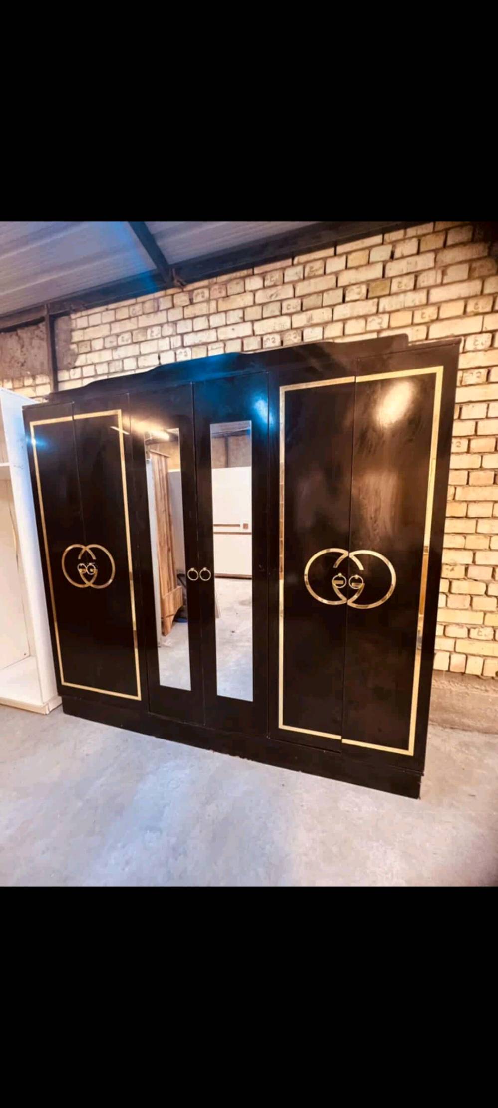 غرف ٥ قطع اخت جديد فول نضافة 