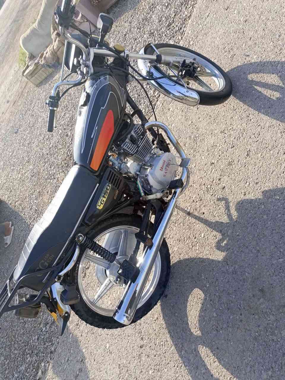 سلام عليكم دراجه سيفان موديل 2020 كامله ع كل عيب اواراق بيها السعر 400 وبيها مجال ***********
