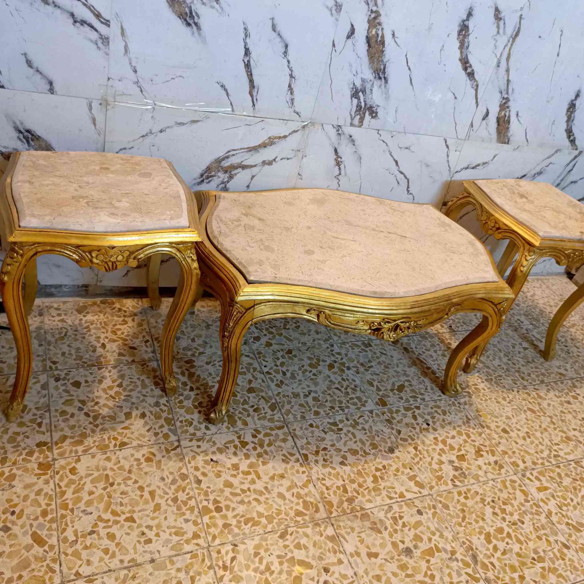 طبلات  4 + طبله وصطيه نضيفات اي ضرر ما بيهن مرمر سعر 150 عنوان الحبيبيه بغداد, العراق


**إذا كنت صاحب هذا الإعلان وتريد حذفه لأي سبب، رجاءا أرسل رسالة إلى الدعم الفني**