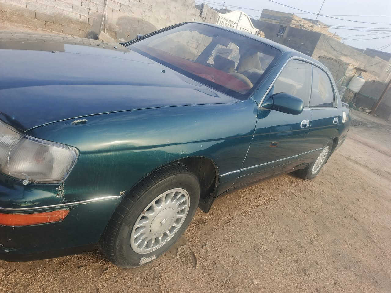 السلام عليكم تيوته كراون بطه متصل موديل ٩٣ رقم بغداد محرك 3000 رياضي محرك وكير واكسن شرط حداديه جديده كهرباء يات كلها شغاله غرفه جديده مكفوله من الضربه مصبوغه عام اثر جراد  سياره مكفوله كص ونقل وعيب شرعي ترايك وين ما يعجبك سياره جاهزه وبل عافيه عل ياخذها سعرها ٤٠ وبيها مجال بصيط مكاني سماوه رقمي ‏‪***********‬‏        ***********
