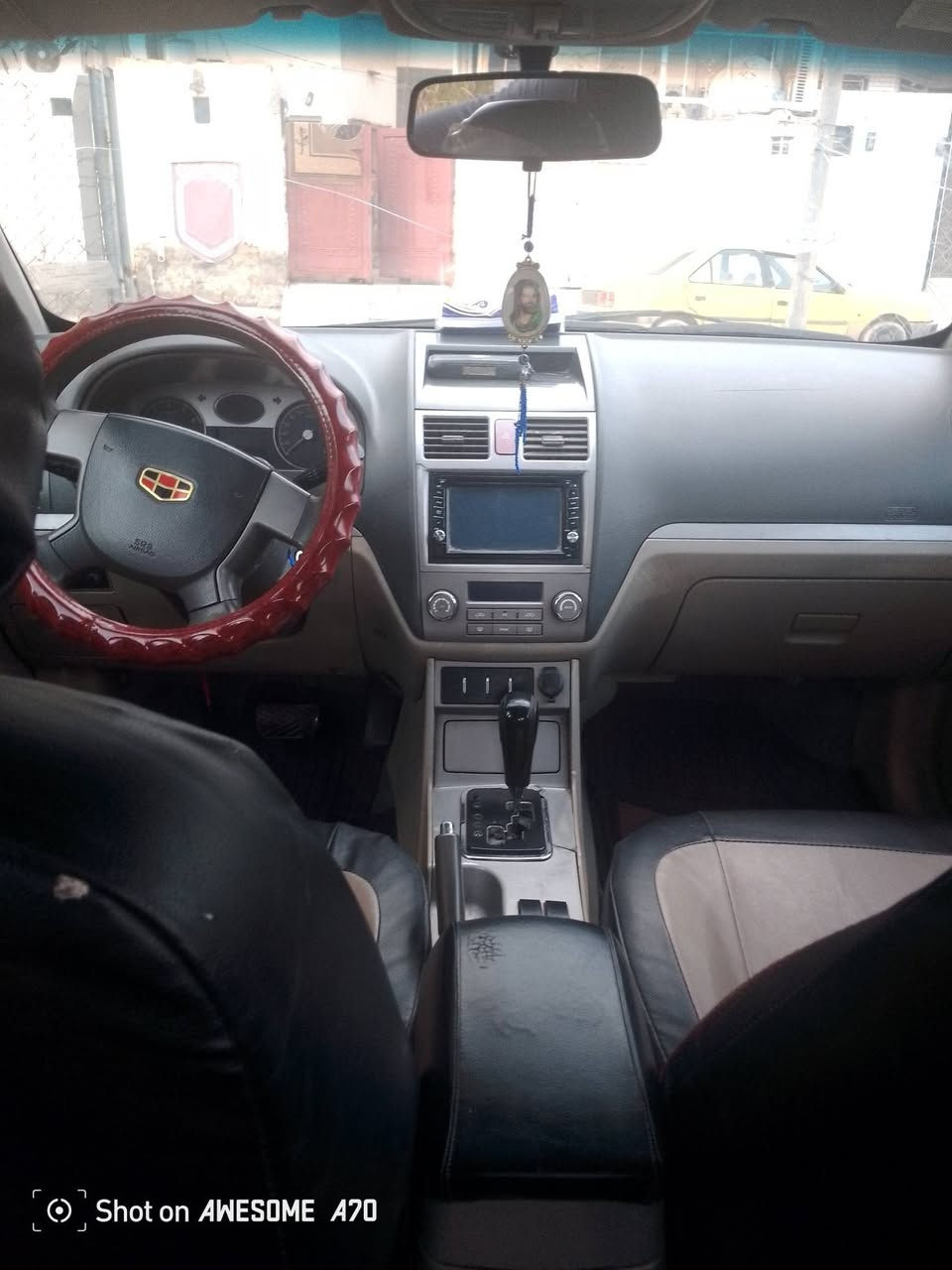 السلام عليكم ام كراند للبيع مديل 13 كير ومكينه ماتنقص  كورلا السياره بالعماره كهربائيات شغاله تبريد شغال صدر حلوه سنويه نافذه 23 راعيهه بالعماره تخم تاير جديد السعر المطلوب 38 رقم الهاتف *********** العنون مركز المحافظه حي الشرطه
