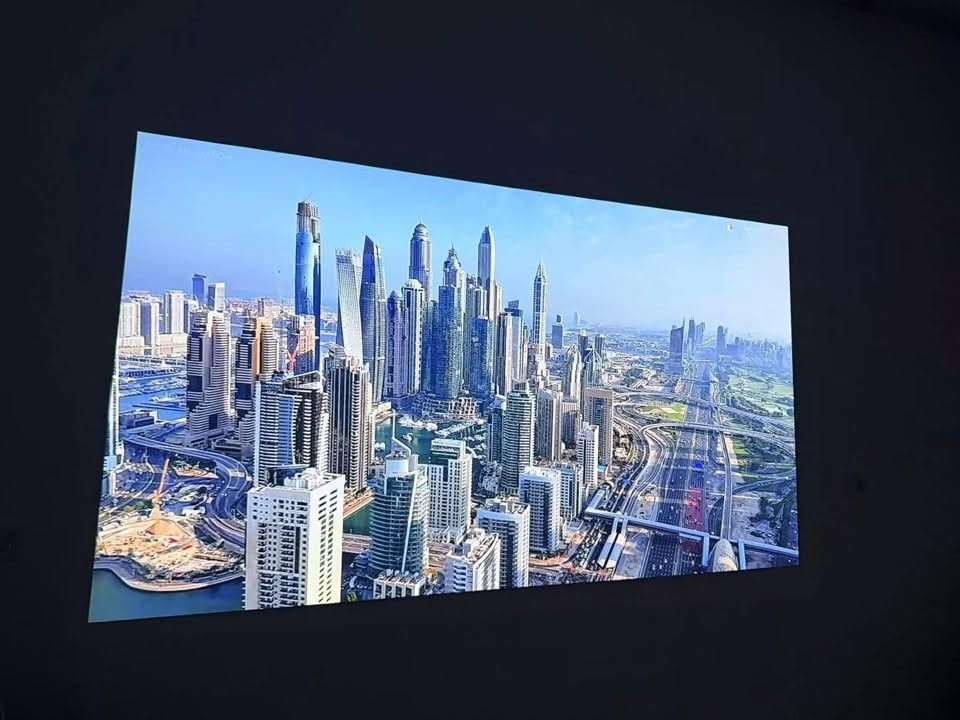 إذا جنت ادور عن الأفضل شرط شي جدا عالي المستوى
هم ليزري هم شحن هم سمارت من شركه WEMAX
من ارقى الداتا شوات الشحن !!
600 ANSI
تربط على الايفون و الاندرويد تدعم البلاتوث
من ارقى الداتا شوات تدعم 4k حقيقي يوتيوب 4k
تعمل حتى بوجود الضوء
حجم صغير كما موضح
مفيدة جداً الى المدرسين للتعلم
لمعلومات اكثر او الحجز والاستفسار عبر الخاص او
واتساب : ***********
