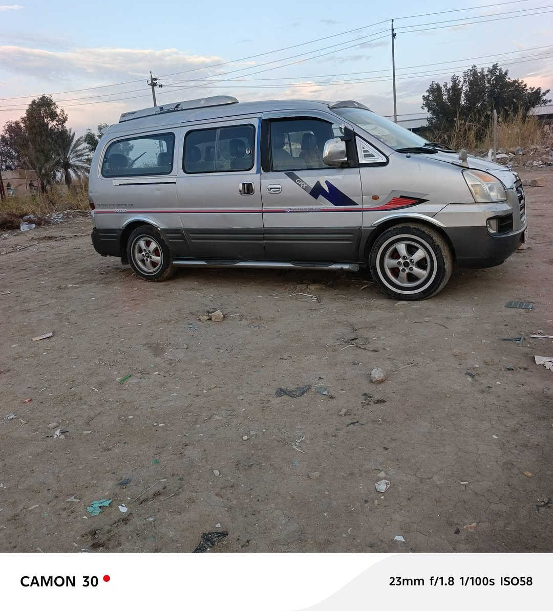 سلام عليكم سيارة للبيع  رقم بابل انكليزي سيارة مكينه جديده كير عادي تخم تاير حداديه كله جديد سعر 70مكان سيارة بابل ***********
