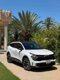 ‏  Kia Sportage X Line كيا سبورتج إكس لأين حادث فقط دعامية امامية بدون...