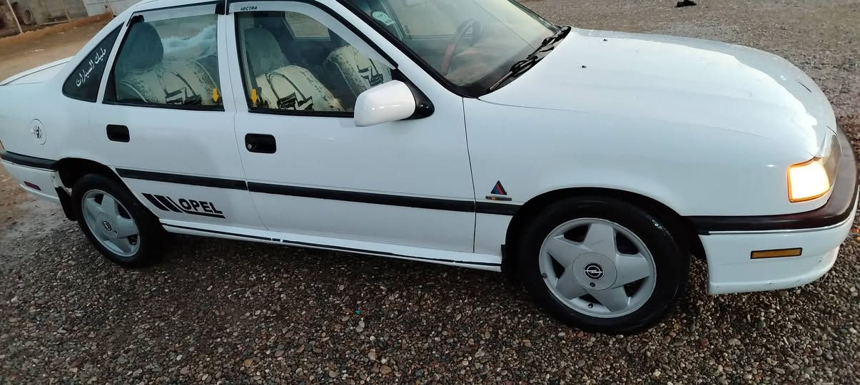 فكتره موديل 94 اوتوماتيك   امجدده لل30 رقم اربيل دولي صبق الشركه مابيه اي نقص فول موصفات *********** السعر 65 او بيه مجال بصيط
