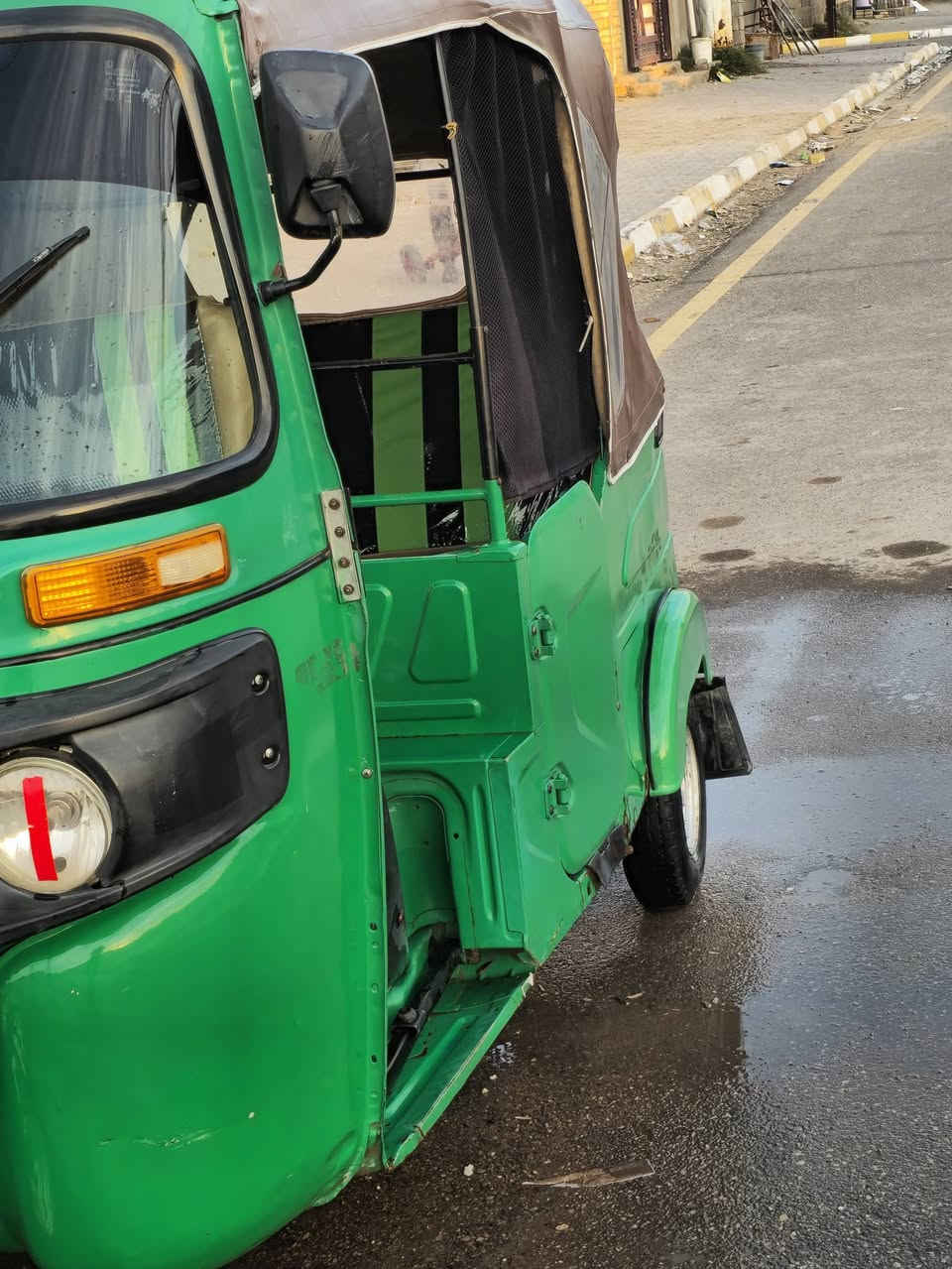 السلام عليكم.تكتك موديل 21 شهر 11 رقم  مكينه مكفوله من تنقيص والتبخير والكص والكشر ضربه نص صفحه ونص لغد   سعره 6600 وبيه مجال للشراي .مكاني واسط قضاء الحيي
الهاتف (***********)
