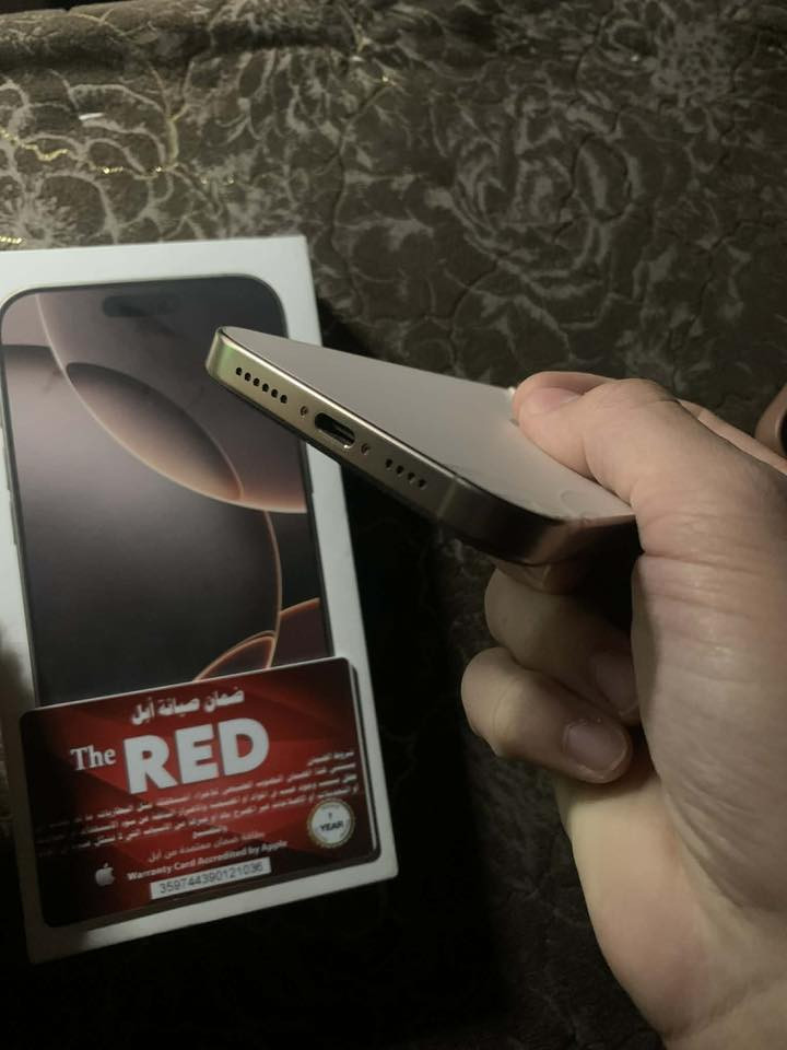 16 برو ماكس
دبل ٢٥٦

بطاريه ٩٠ 

جهاز شرط جديد بس بي فطر بسيط بضهر

١٣٠٠ وبي مجال

***********
