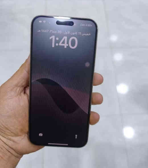 السلام عليكم تليفون ايفون للبيع 

15 pro max 
شرق اوسط AA/A
ذاكرة 256 كيكابايت
بطاريته 89٪
لون تيتانيوم 

ملحقاته كامله (الكارتون + كيبل الشحن الاصلي + راس الشاحن الاصلي / مع خمس حافظات + وصل الشراء)

نظافتة 100/100 شرط شخط مابيهه لان استخدم شخصي مالت الحجيه وكذلك شرط الفحص ايشي بيهه يرجع الجهاز 

ضمان شركة ماستر 
مشترينه من مركز العلي الوصل مالته ويا 

سعرة مليون 225 الف وبي مجال 
مكاني البصرة - الامن الداخلي 
رقمي ***********
